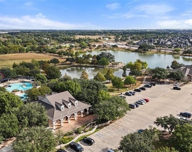 2107 Brooke Avery Drive - Photo Thumbnail 31