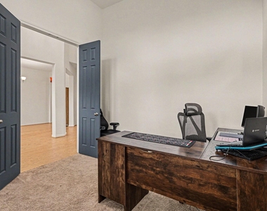 2107 Brooke Avery Drive - Photo Thumbnail 13