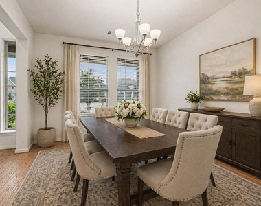 2107 Brooke Avery Drive - Photo Thumbnail 5