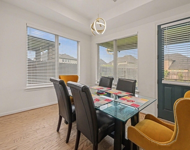 2107 Brooke Avery Drive - Photo Thumbnail 9