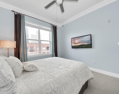 300 St Joseph Parkway - Photo Thumbnail 13