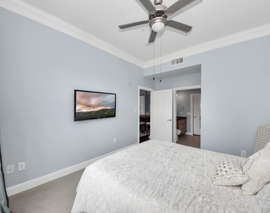 300 St Joseph Parkway - Photo Thumbnail 15