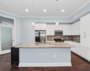 300 St Joseph Parkway - Photo Thumbnail 23