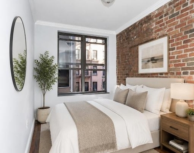 Ridge Street & Stanton Street - Photo Thumbnail 7
