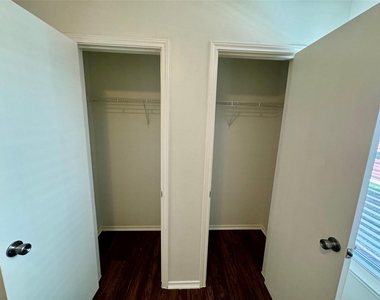 20111 Sweet Magnolia Place - Photo Thumbnail 16