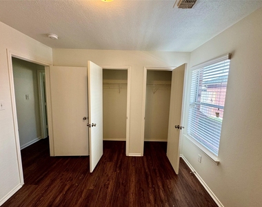 20111 Sweet Magnolia Place - Photo Thumbnail 15