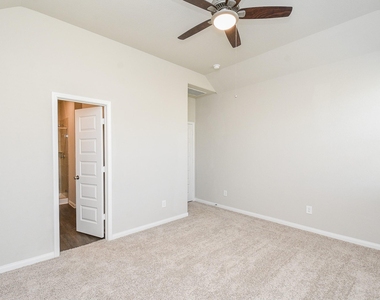 14042 Chinook Drive - Photo Thumbnail 15