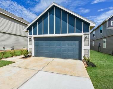 14042 Chinook Drive - Photo Thumbnail 1