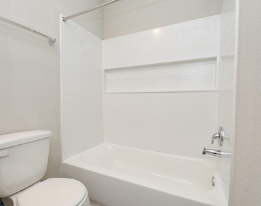 14042 Chinook Drive - Photo Thumbnail 36