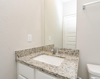 14042 Chinook Drive - Photo Thumbnail 35