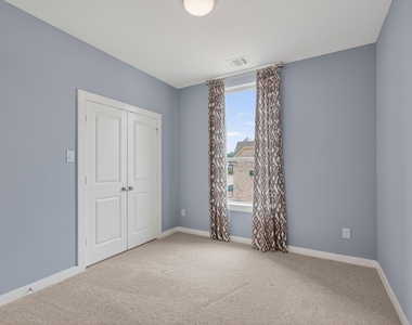 599 Cypress Valley Avenue - Photo Thumbnail 35