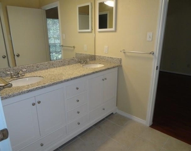 8055 Cambridge Street - Photo Thumbnail 11