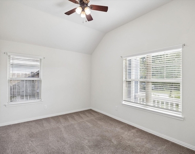 206 N Lynx Trail - Photo Thumbnail 14
