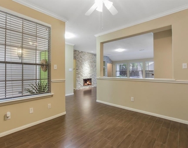74 S Wynnoak Circle - Photo Thumbnail 5