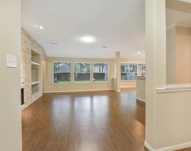 74 S Wynnoak Circle - Photo Thumbnail 4