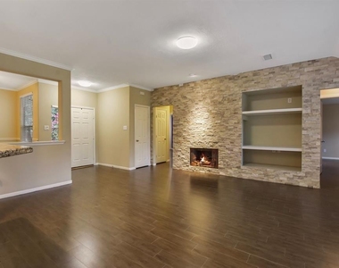 74 S Wynnoak Circle - Photo Thumbnail 9