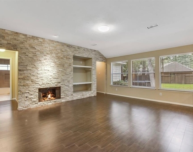 74 S Wynnoak Circle - Photo Thumbnail 8