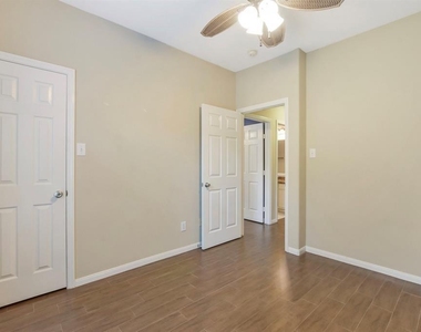74 S Wynnoak Circle - Photo Thumbnail 23
