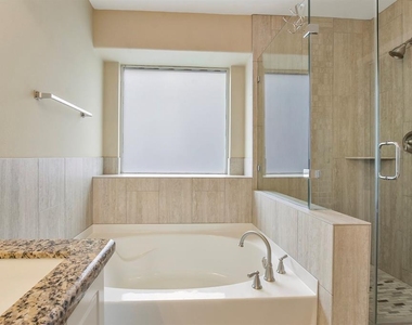74 S Wynnoak Circle - Photo Thumbnail 20