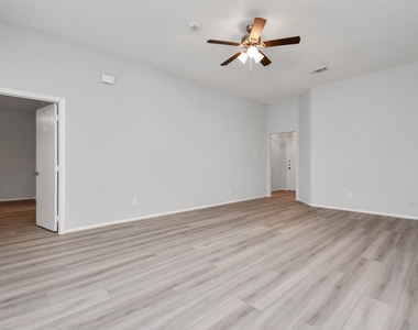 24118 Wild Horse Lane - Photo Thumbnail 13