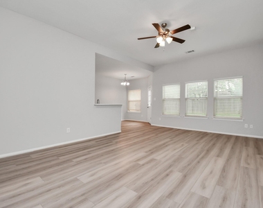 24118 Wild Horse Lane - Photo Thumbnail 12