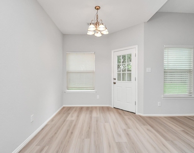 24118 Wild Horse Lane - Photo Thumbnail 16