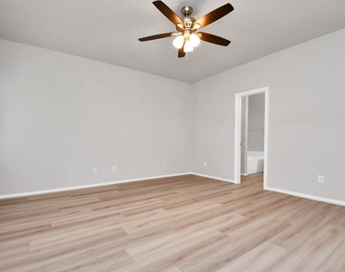 24118 Wild Horse Lane - Photo Thumbnail 27