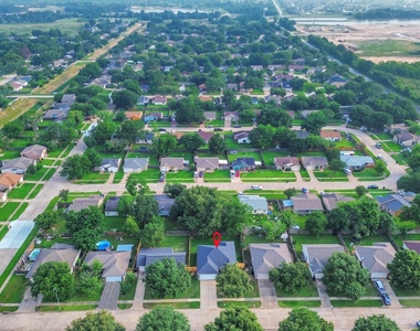 24118 Wild Horse Lane - Photo Thumbnail 37