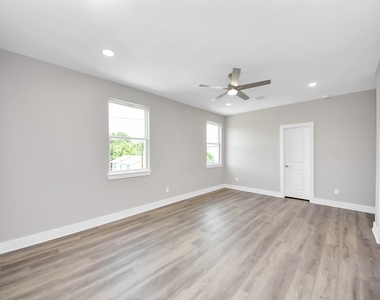 2608 Campbell Street - Photo Thumbnail 29