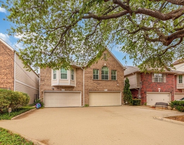 1524 Birdsall Street - Photo Thumbnail 2