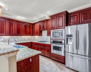 1524 Birdsall Street - Photo Thumbnail 18
