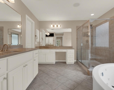 1524 Birdsall Street - Photo Thumbnail 33