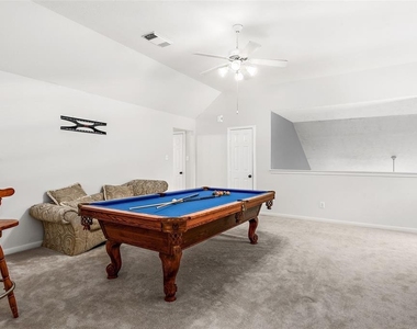 2 Hollow Glen Place - Photo Thumbnail 26