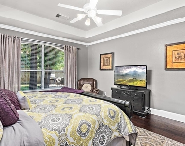 2 Hollow Glen Place - Photo Thumbnail 18