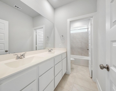 6010 Rolling Stream Court - Photo Thumbnail 20