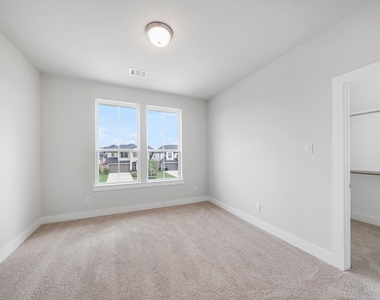6010 Rolling Stream Court - Photo Thumbnail 18