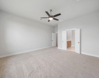 6010 Rolling Stream Court - Photo Thumbnail 8