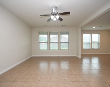 16614 Spirit Lake Court - Photo Thumbnail 7