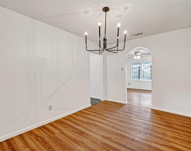 7426 Miley Street - Photo Thumbnail 5