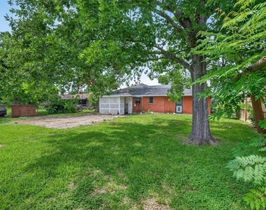 7426 Miley Street - Photo Thumbnail 23