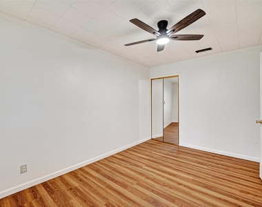 7426 Miley Street - Photo Thumbnail 14