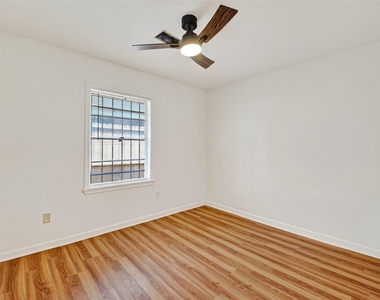 7426 Miley Street - Photo Thumbnail 15