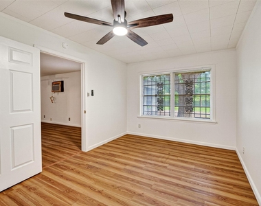 7426 Miley Street - Photo Thumbnail 13