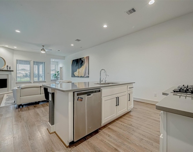 3802 Colorado Bend Drive - Photo Thumbnail 13