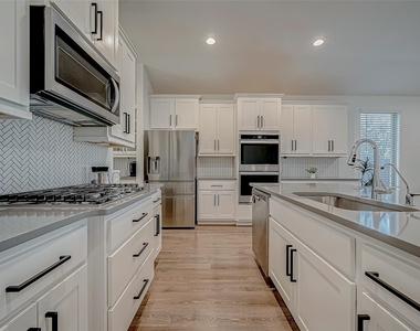 3802 Colorado Bend Drive - Photo Thumbnail 16
