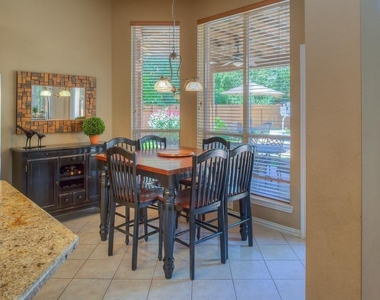 22 Villa Canyon Place - Photo Thumbnail 12