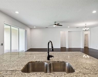 4512 Tatum Loop - Photo Thumbnail 30