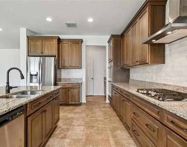 4512 Tatum Loop - Photo Thumbnail 28