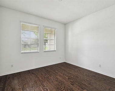 4512 Tatum Loop - Photo Thumbnail 9