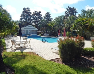 5925 Sandhill Ridge Drive - Photo Thumbnail 4